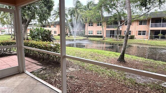 Building Photo - 760 SE 2nd Ave