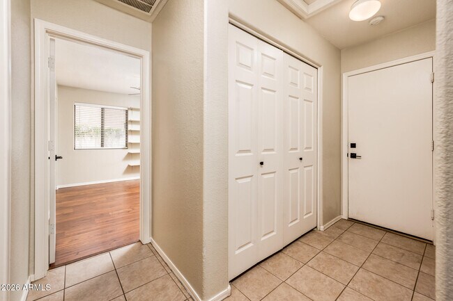 Building Photo - 17429 W Watson Ln