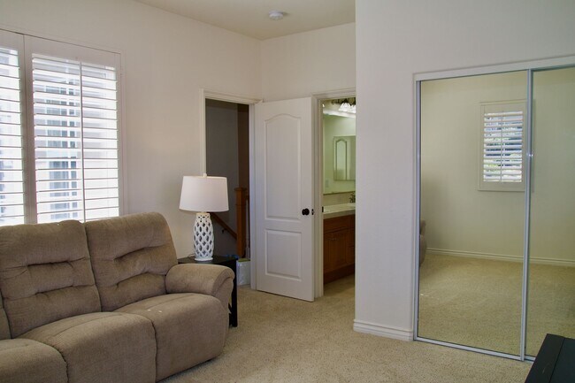 Building Photo - Carlsbad Arroyo Retreat