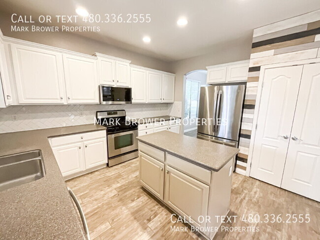Building Photo - 5127 S Marble St