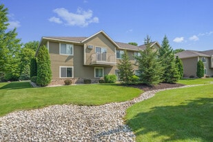 Building Photo - De Pere Crossing