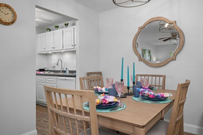 Building Photo - ** THIS UNIT IS AVAILABLE STARTING MAY 1ST 2026!** GORGEOUS 2 BEDROOM, 2BATHROOM, TURNKEY FURNISH...