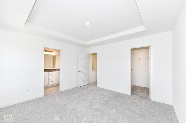 Building Photo - 9325 Somerford Dr