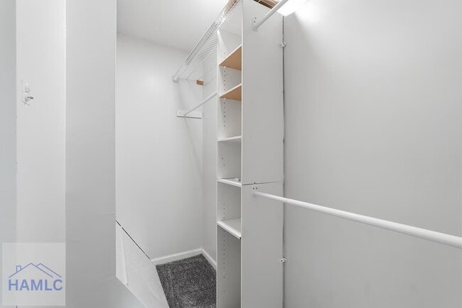 Building Photo - 22 Avocet Way