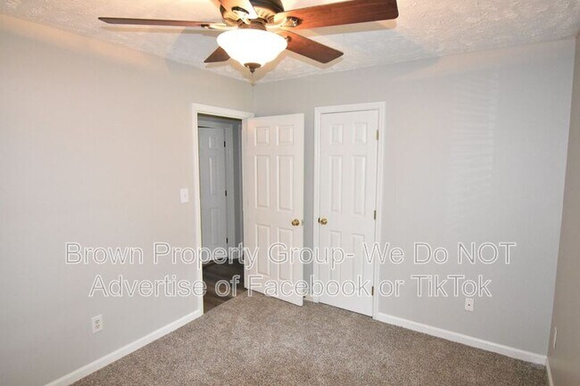 Building Photo - 6313 Applewhite Rd