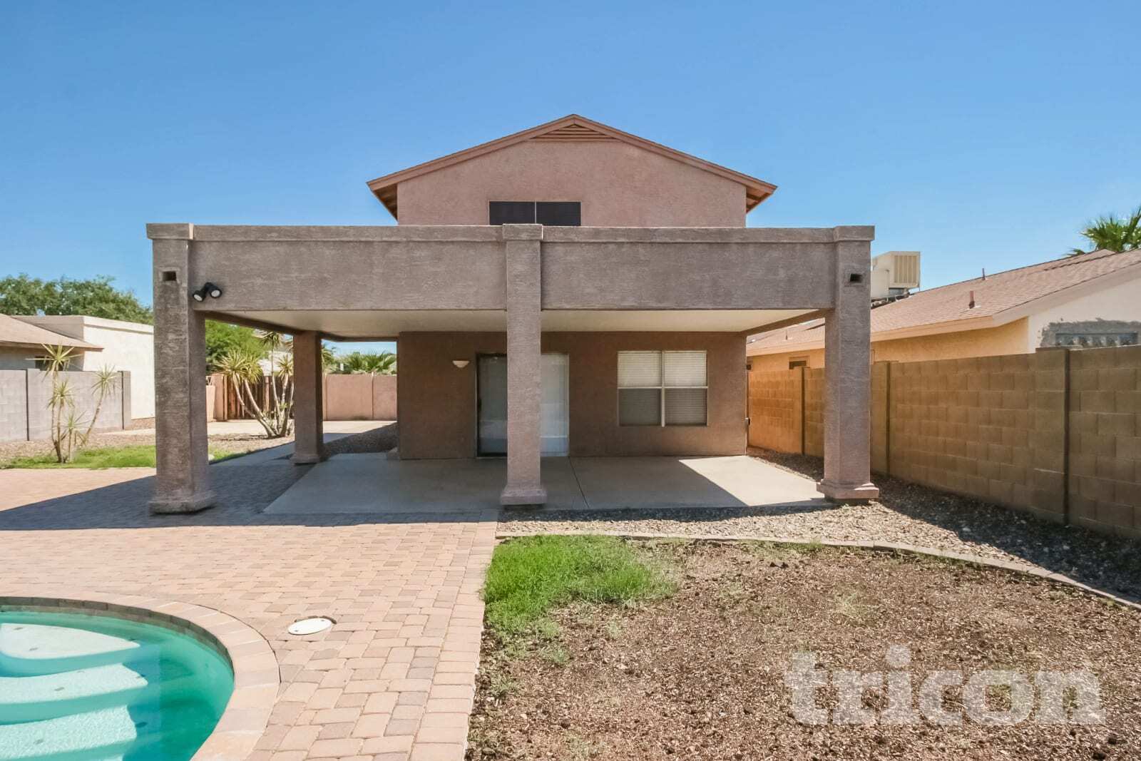 Building Photo - 1406 E Kerry Ln