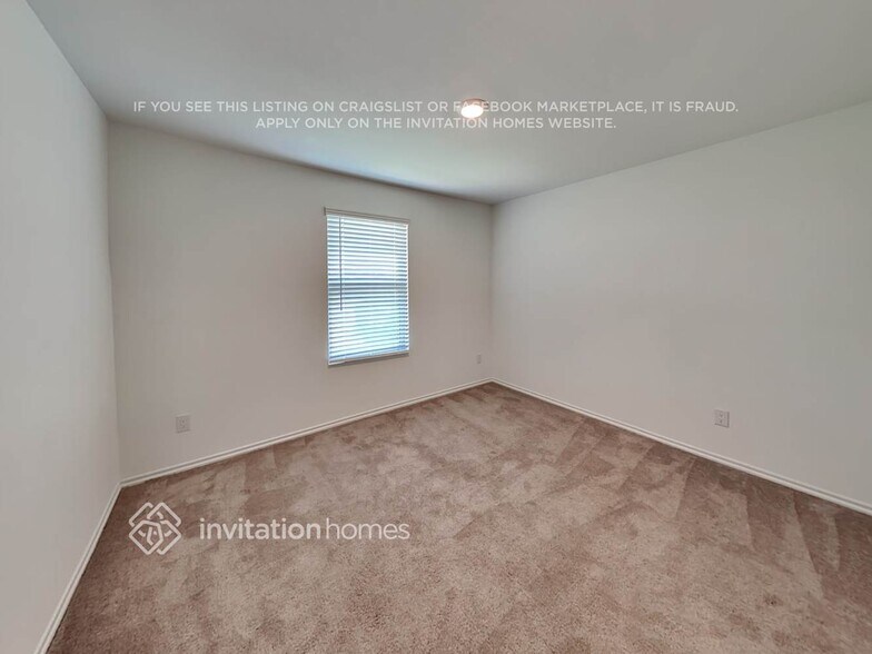 Building Photo - 24127 Mustang Run Dr