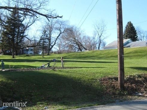 Building Photo - 73 Hamilton St