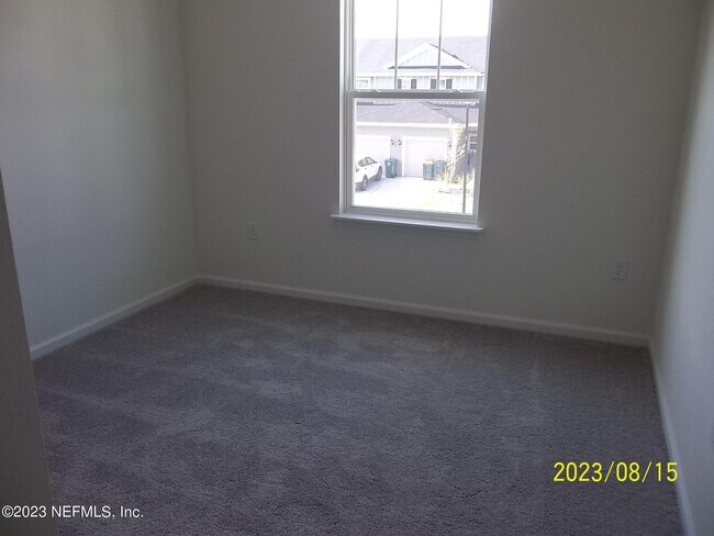 Building Photo - 6207 Ryegrass St