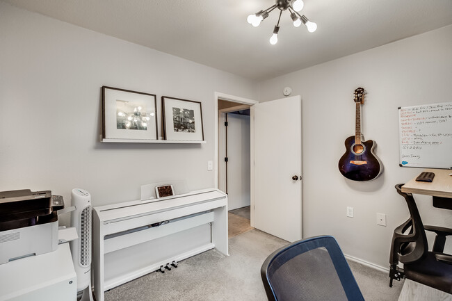 Building Photo - 5615 Steven Creek Way