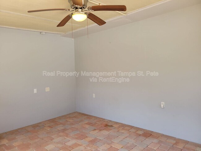 Building Photo - 2106 N Overbrook Ave