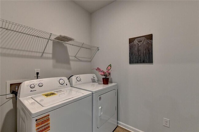 Building Photo - 3828 Amicus Dr