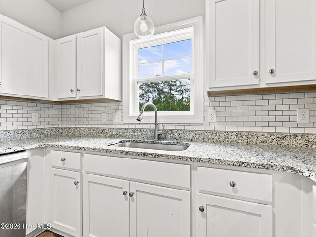 Building Photo - 227 Crab Claw Spit Ln