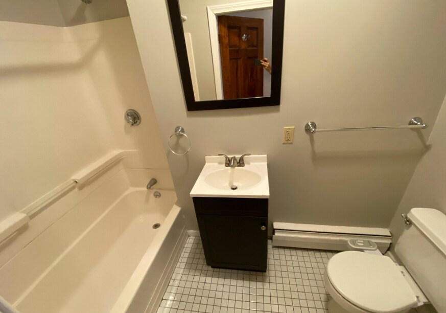 Building Photo - 350 Allston St