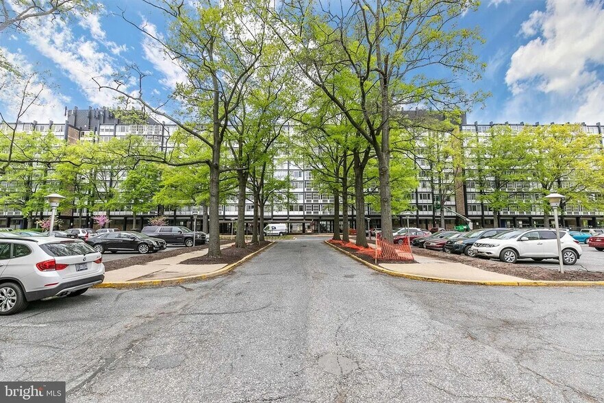River Park - 1301 Delaware Ave SW