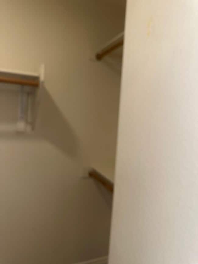 Building Photo - $1,540 2-3 Bedroom For Lease With Community Heated Pool & Spa in 85207!