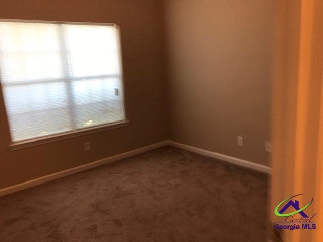 Building Photo - 105 Charter Ct