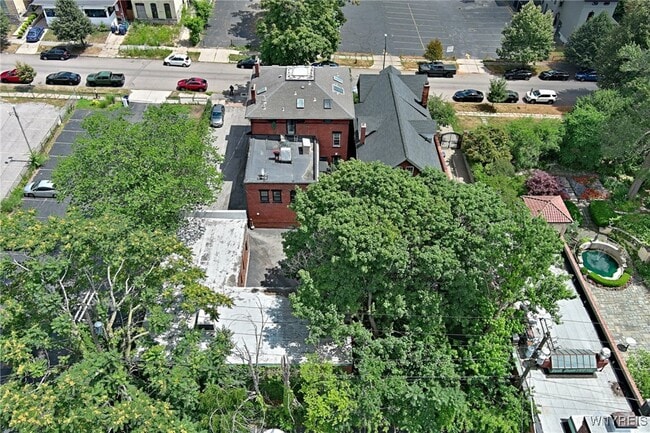 Building Photo - 522 Franklin St