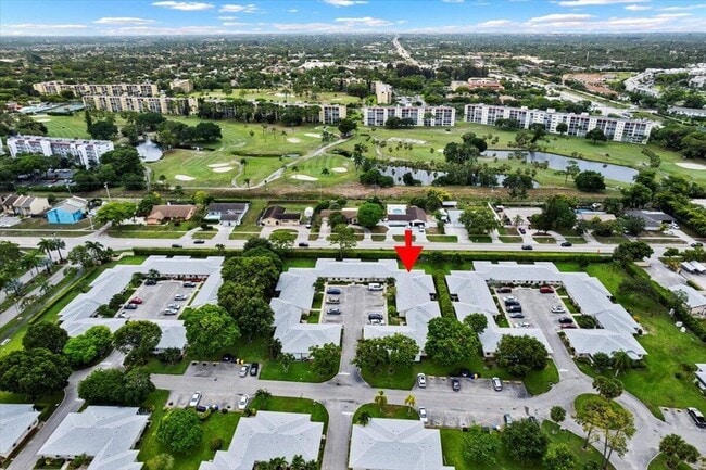 Building Photo - 374 Bennington Ln