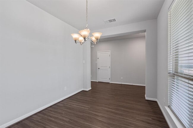 Building Photo - 17300 Antioch Ave