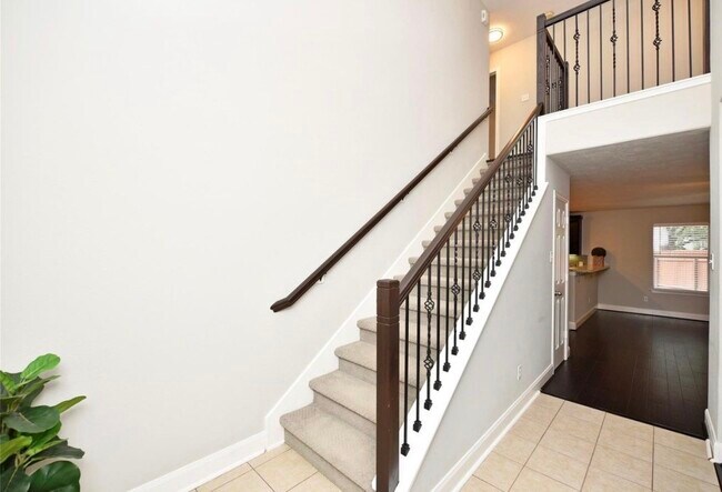 Building Photo - 159 N Vesper Bend Cir