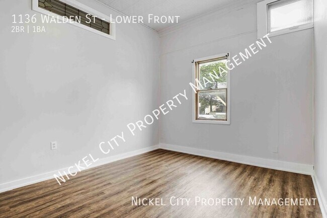 Building Photo - 1136 Walden Ave