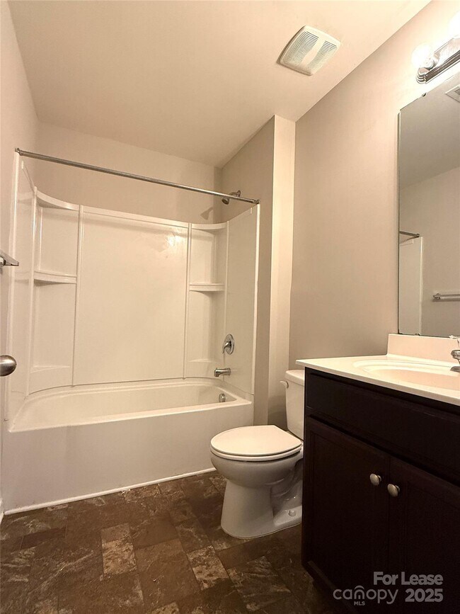Building Photo - 9404 Hamel St