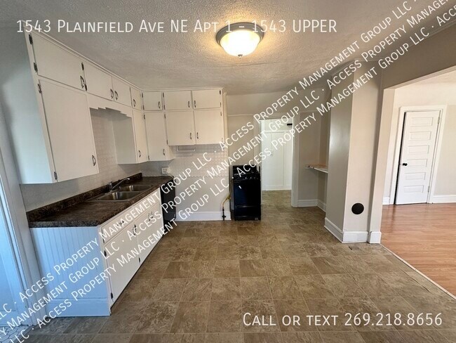Building Photo - 1543 Plainfield Ave NE