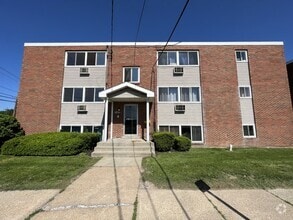 Building Photo - Pineview Apartments