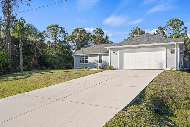 Building Photo - Single family for rent located in North Po...