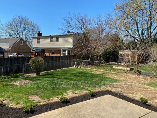 Building Photo - 6802 Penwern Ct