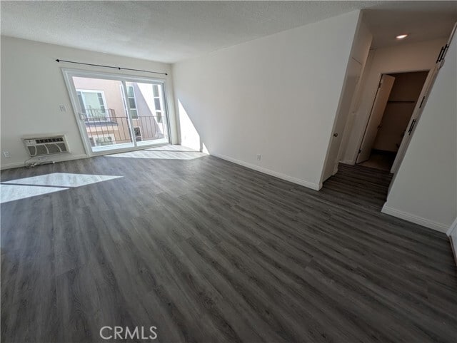 Building Photo - 336 N Berendo St