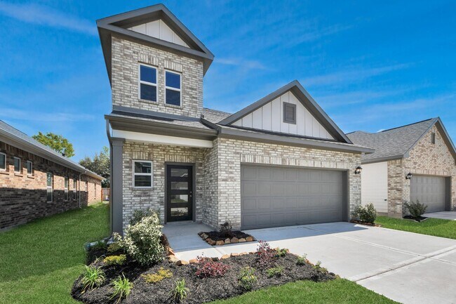 Building Photo - 15523 Foresail Ln