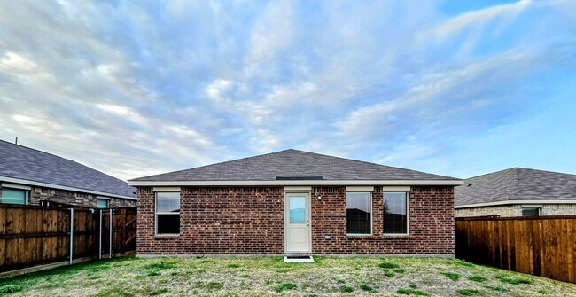 Building Photo - 2828 Eppright Dr