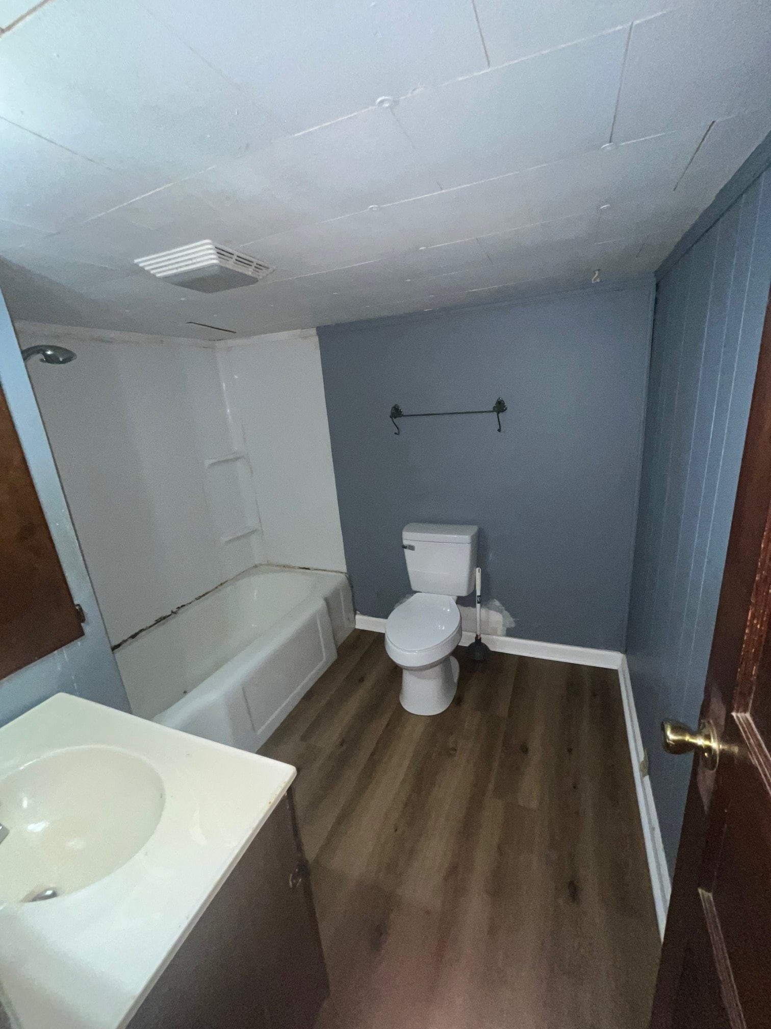 Building Photo - 425 Mooresville Pike