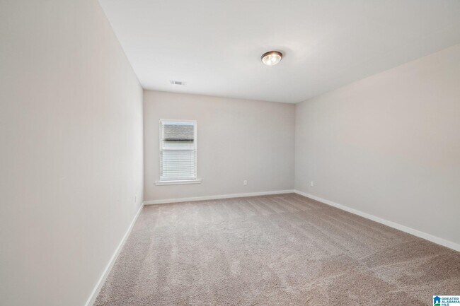 Building Photo - 615 Troubadour Ln