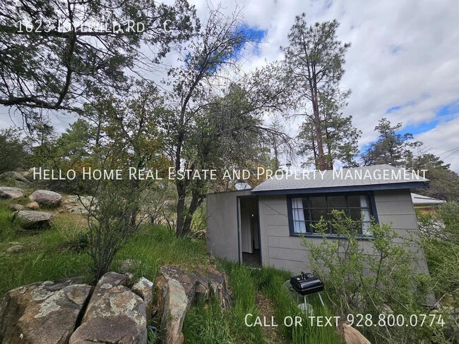 Building Photo - 1623 Idylwild Rd