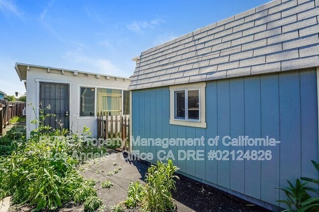 Building Photo - 2139 E Nord St