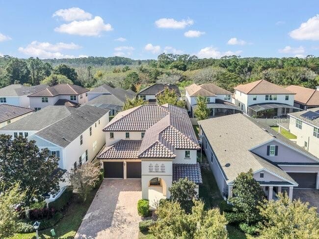 Building Photo - 8626 Crescendo Ave