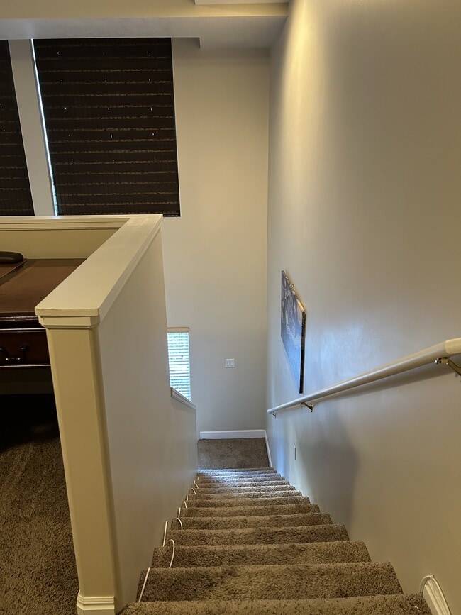 Building Photo - 5 S 500 W