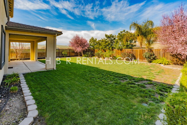 Building Photo - EXCLUSIVE ELLIS HOME For Rent in Tracy - o...