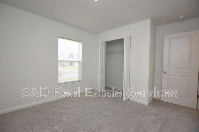 Building Photo - 2216 Rock Dr