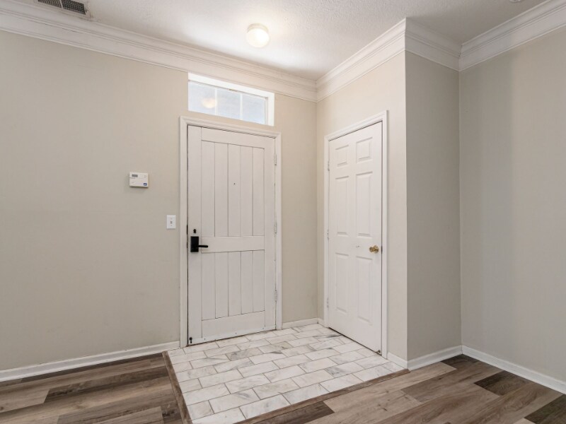 Building Photo - 6117 Craughwell Ln