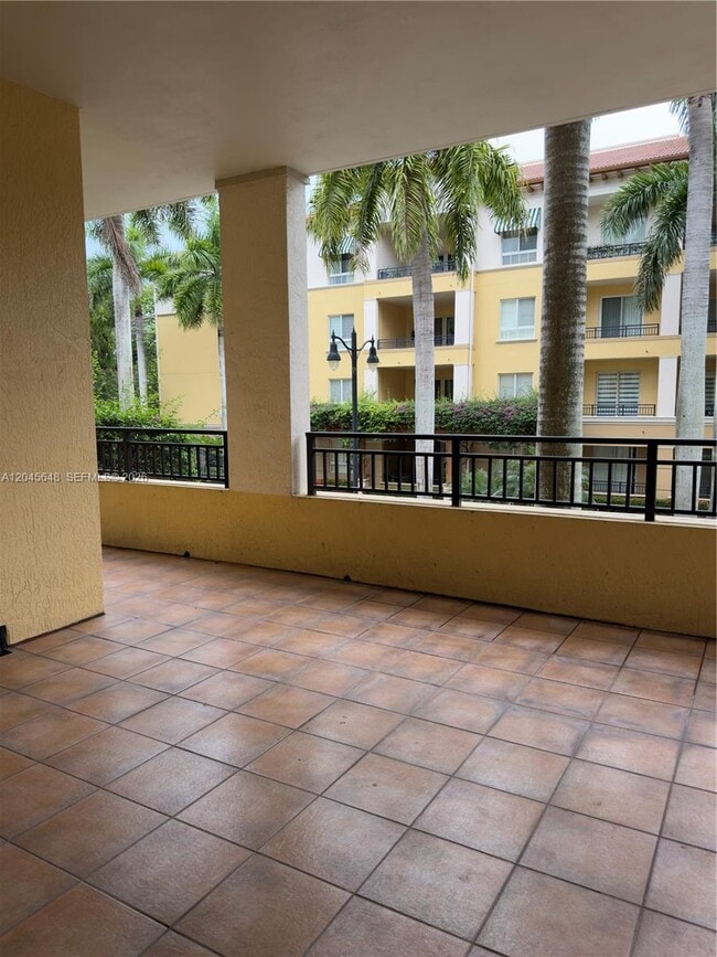 Building Photo - 16100 Emerald Estates Dr