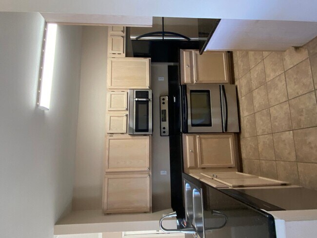 Building Photo - 7009 E Acoma Dr