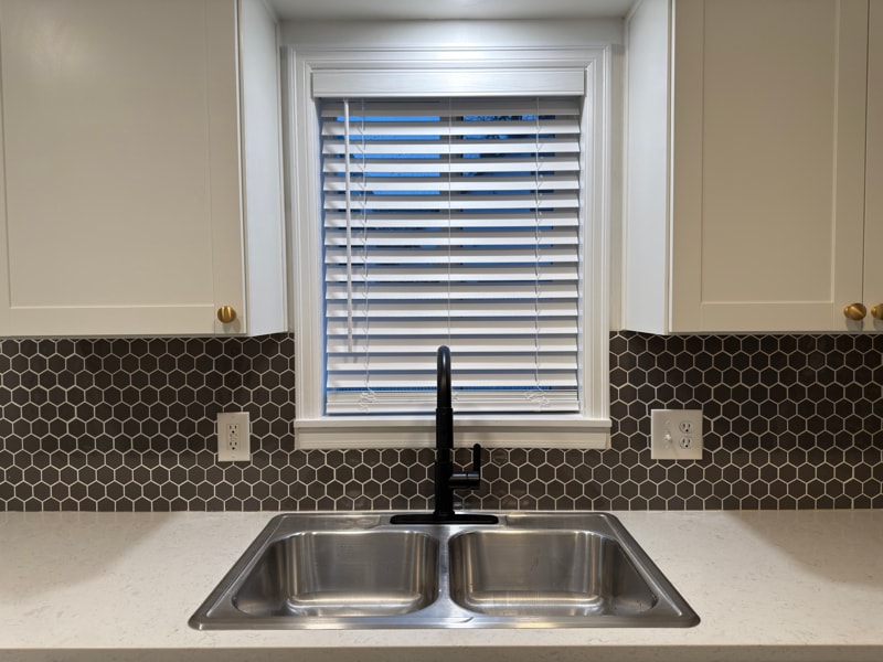 Building Photo - 1432 Park Ave NE