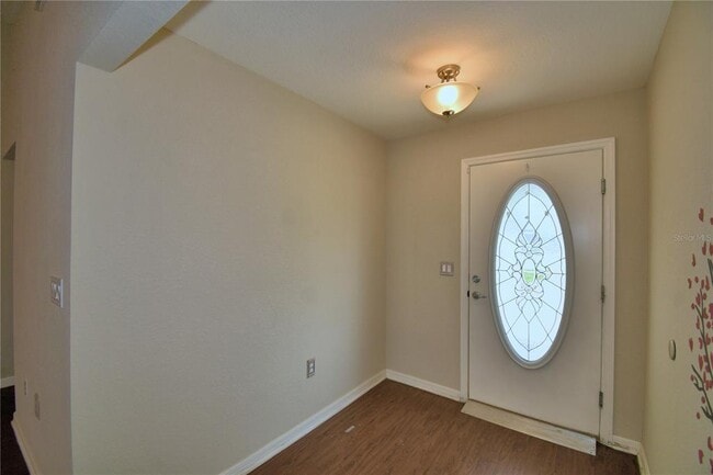 Building Photo - 605 Vittorio Dr