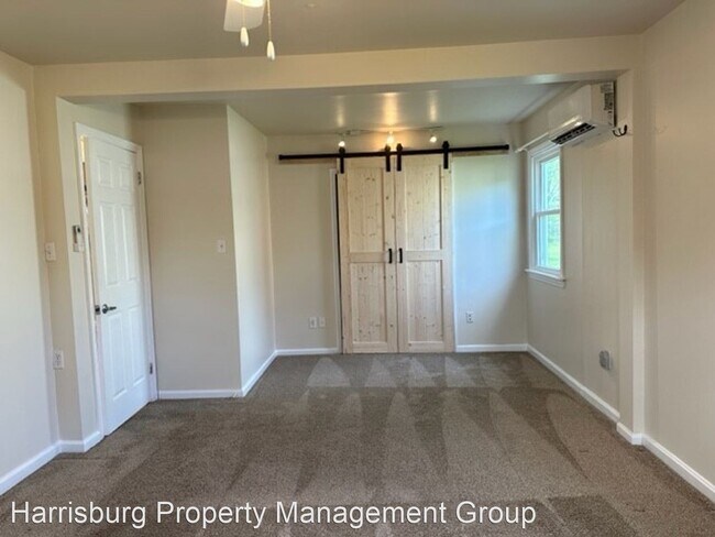 Building Photo - 3 br, 1.5 bath House - 6117 Nassau Rd