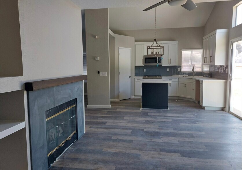 Building Photo - 7716 Transition Way