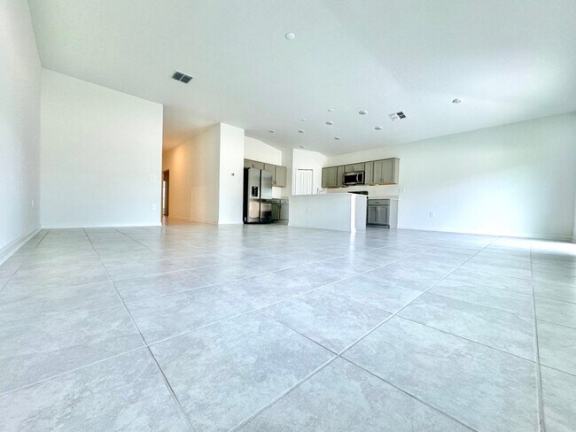 Building Photo - 1169 Deepwater Cir